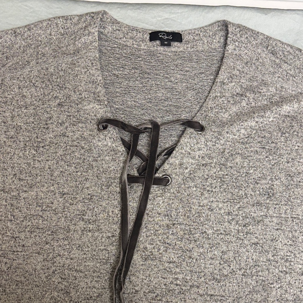 Rails Gray Lace-Up Knit Top Size Medium - Picture 3 of 7